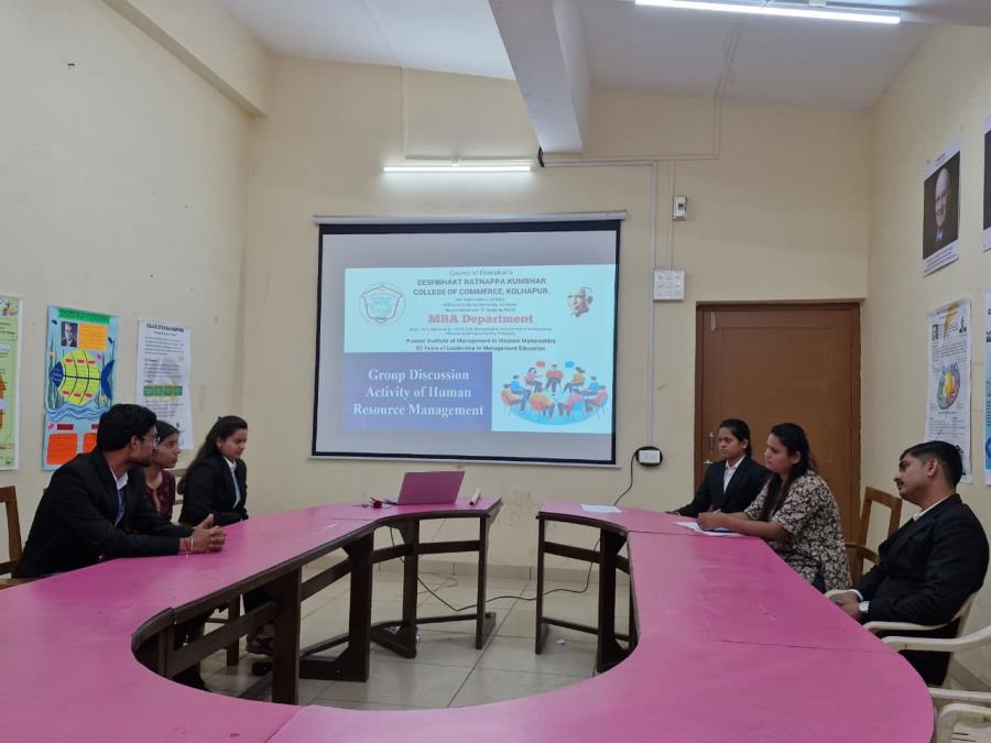 The Group Discussion Activity of Human Resour